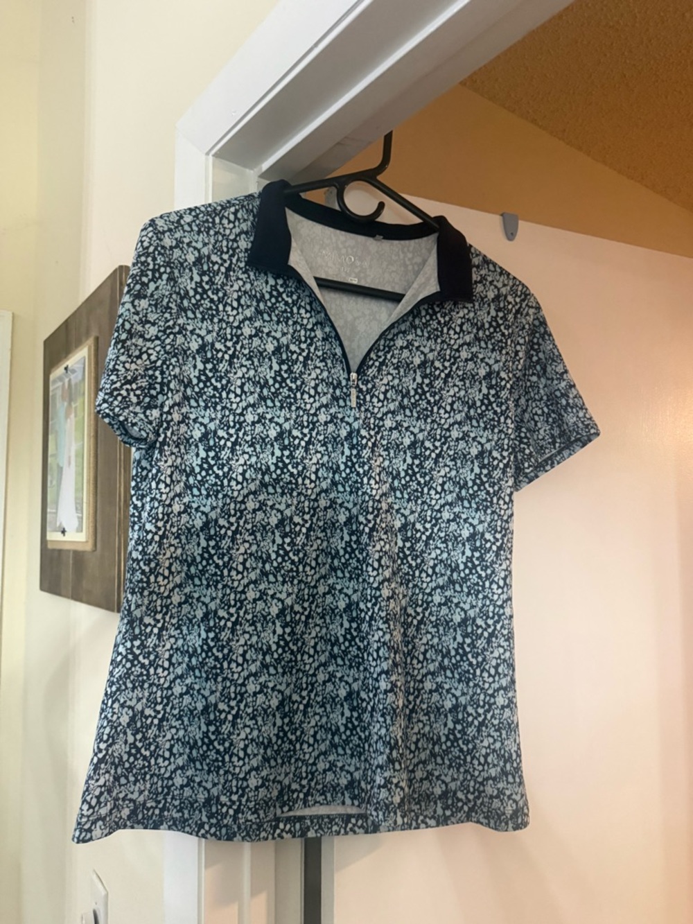 Women's Short Sleeve Zip-Front Blouse - Black & White Floral